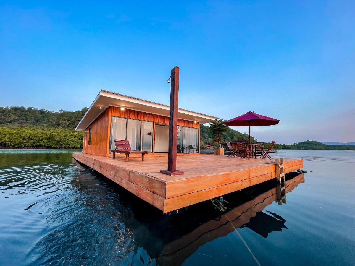 Andreas Resort Sukajaya Buitenkant foto